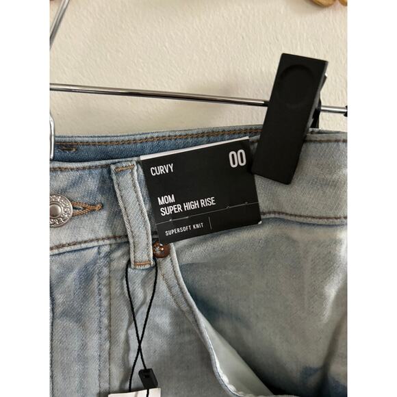 Express Shorts Women's 00 Curvy Mom Super High Rise Light Blue Raw Hem Denim - Picture 2 of 7